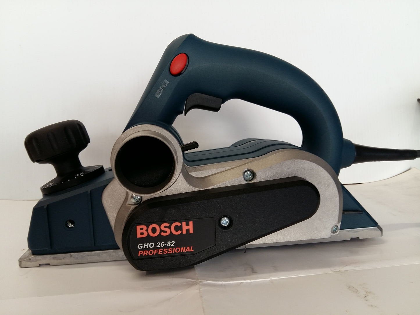 Raboteuse BOSCH GHO 26-82