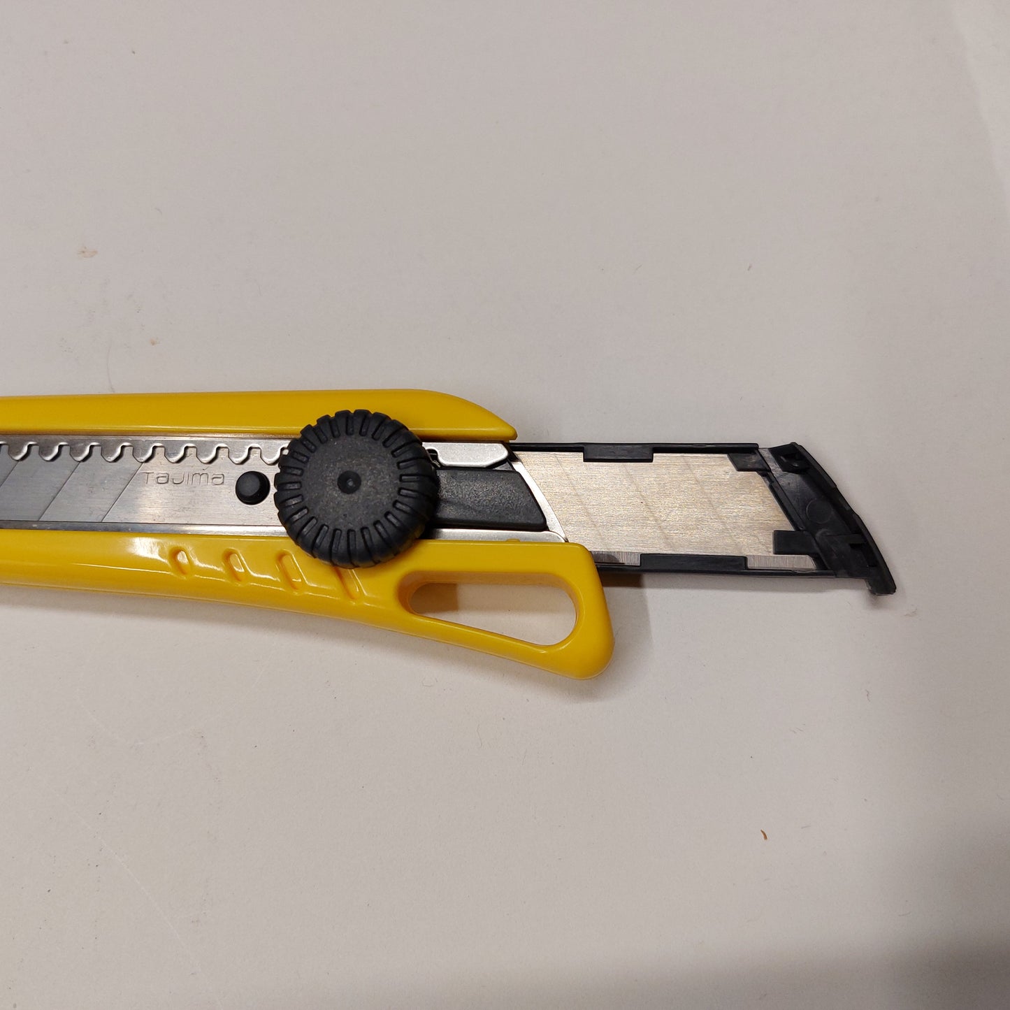Cutter Tajima Sakura 551