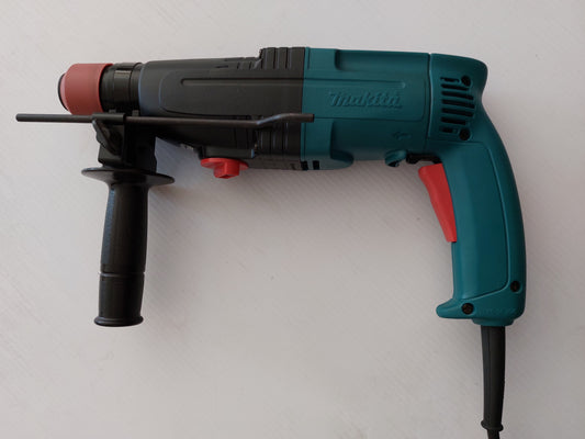 Martello perforatore MAKITA HR 2410