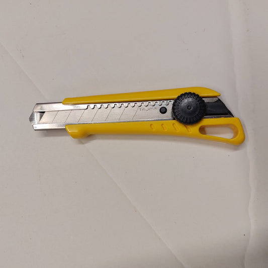 Cutter Tajima Sakura 551